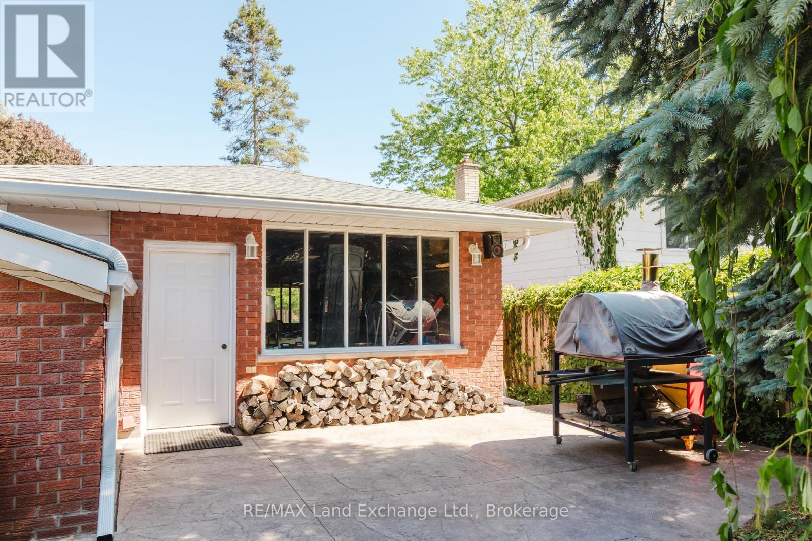 366 Waterloo Street, Saugeen Shores, Ontario  N0H 2C1 - Photo 31 - X12249042
