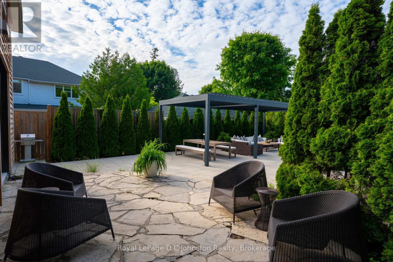 126 High Street, Saugeen Shores, Ontario  N0H 2L0 - Photo 42 - X12249052