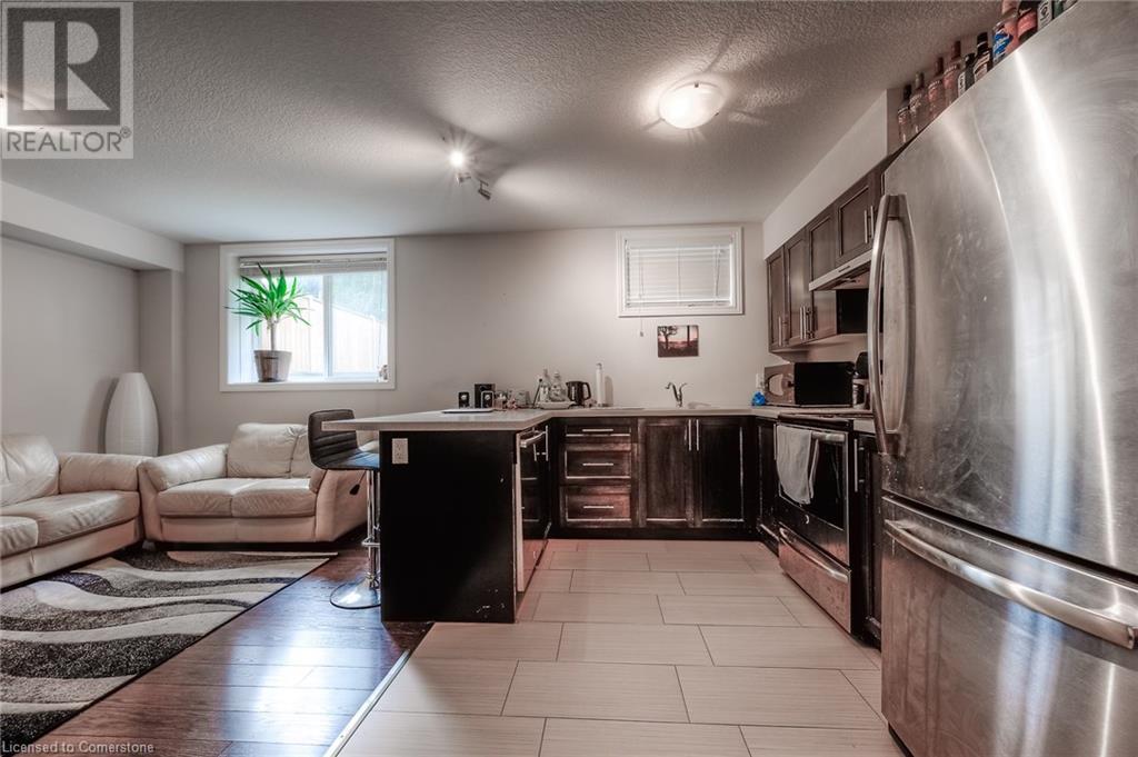 22 EMERALD Avenue Unit# Basement, Kitchener, Ontario