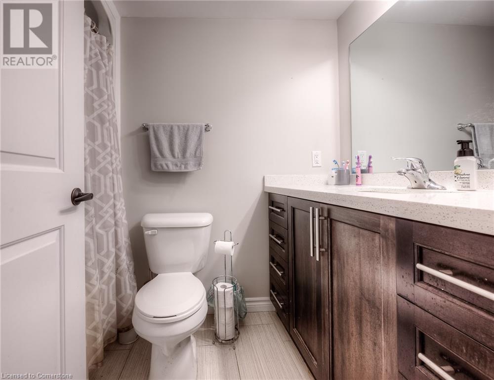 22 Emerald Avenue Unit# Basement, Kitchener, Ontario  N2A 1X5 - Photo 12 - 40740416