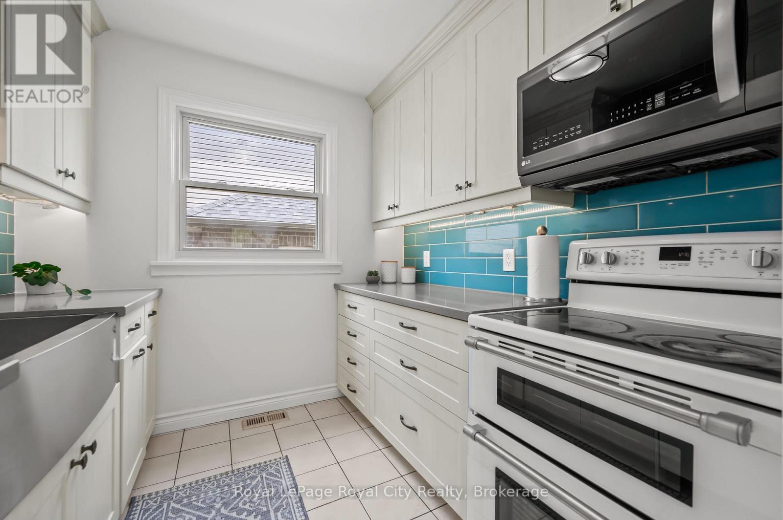 306 Imperial Road S, Guelph, Ontario  N1K 1M4 - Photo 20 - X12249074