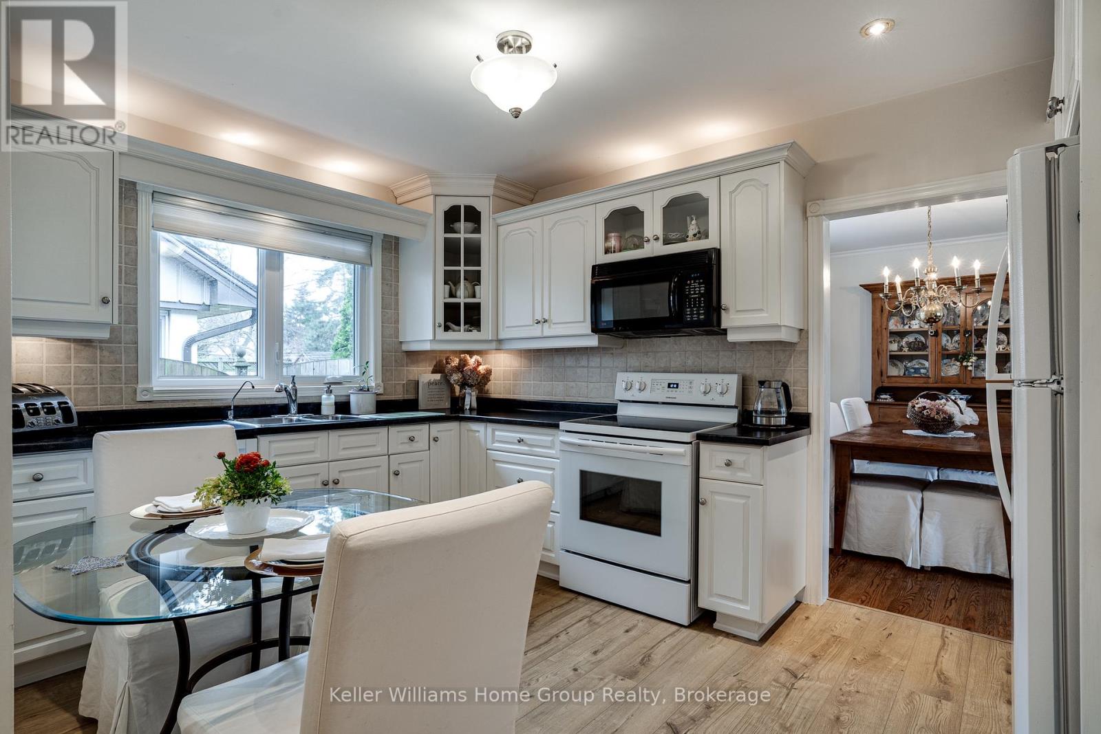 50 Edgewood Avenue, Hamilton, Ontario  L8T 1K1 - Photo 13 - X12249103