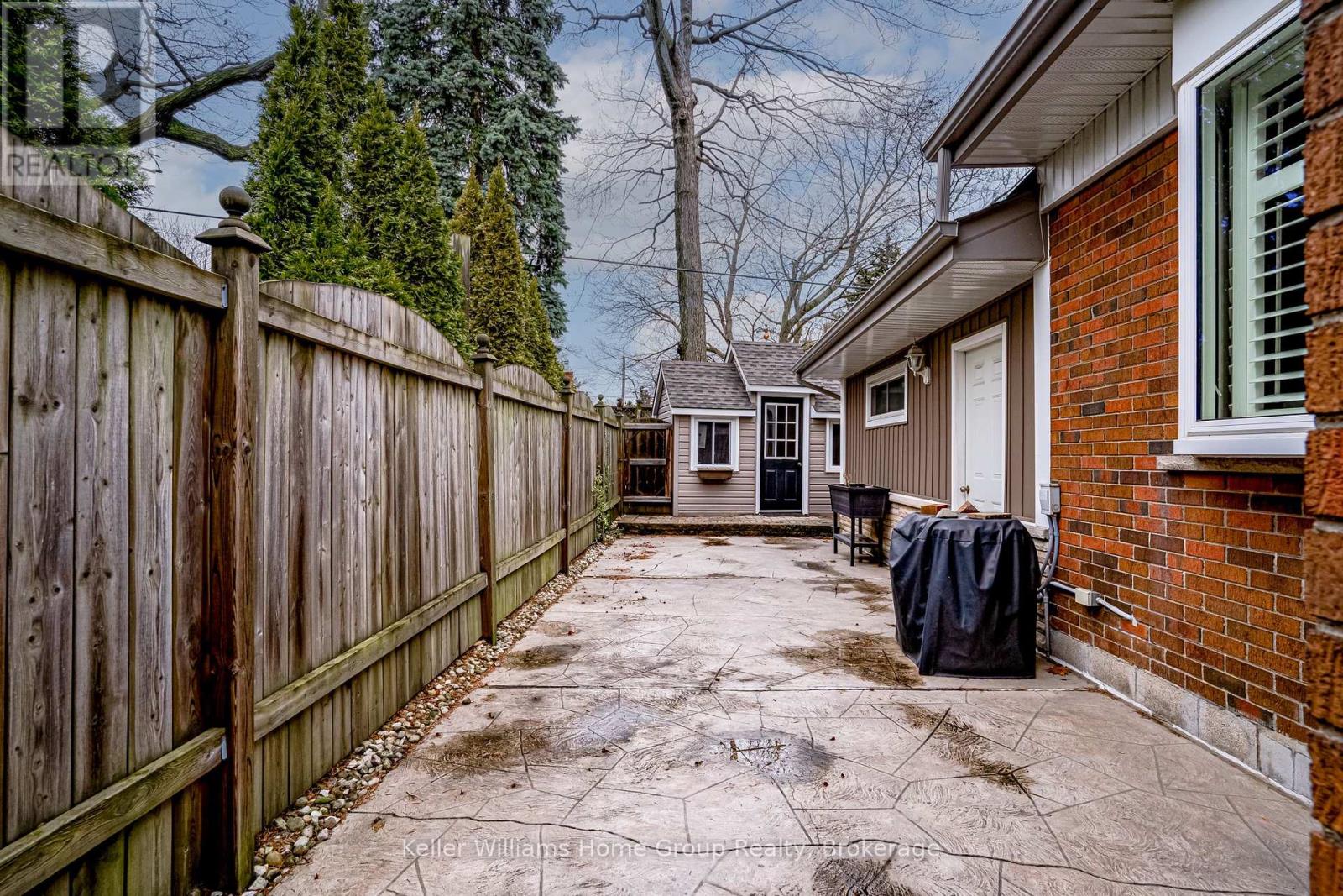 50 Edgewood Avenue, Hamilton, Ontario  L8T 1K1 - Photo 32 - X12249103