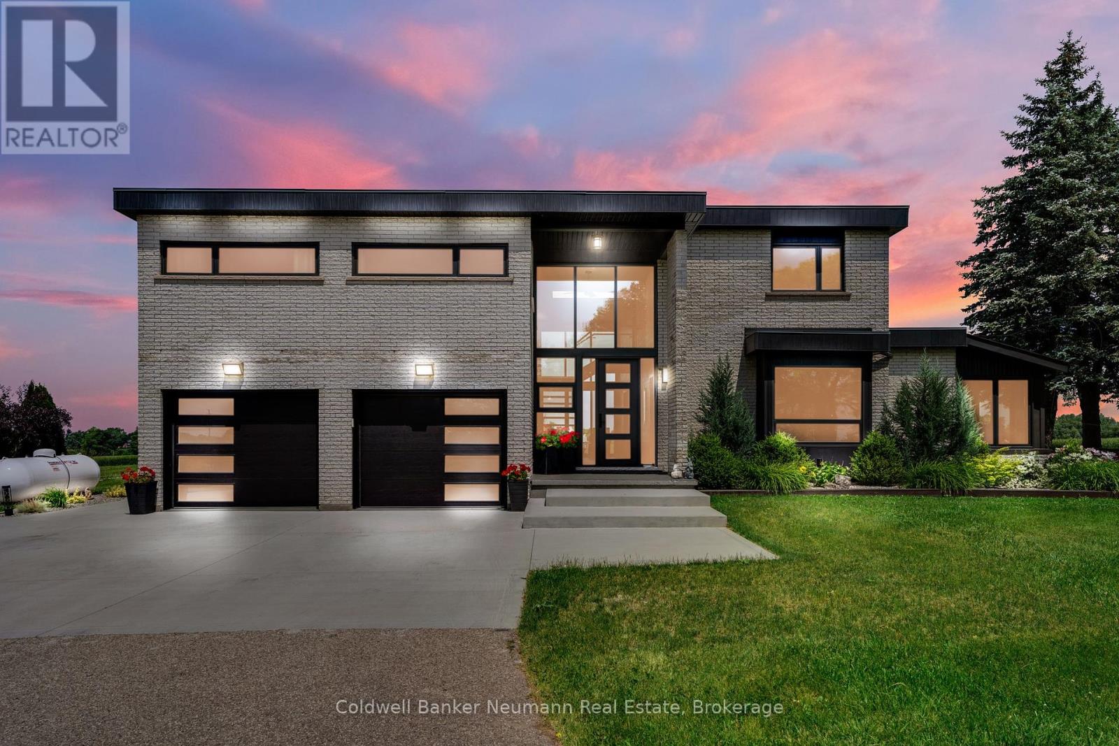 8312 Wellington Road 124 Road, Guelph/eramosa, Ontario  N1H 6H7 - Photo 4 - X12249108
