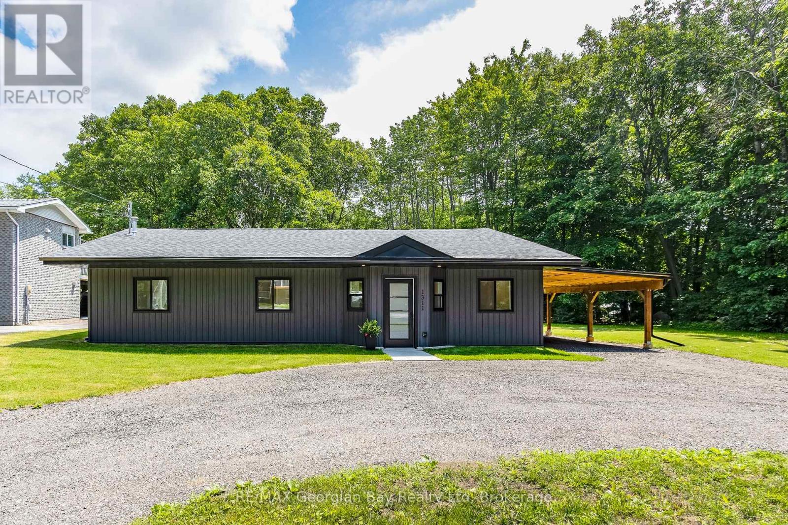 1311 EVERTON ROAD, Midland, Ontario