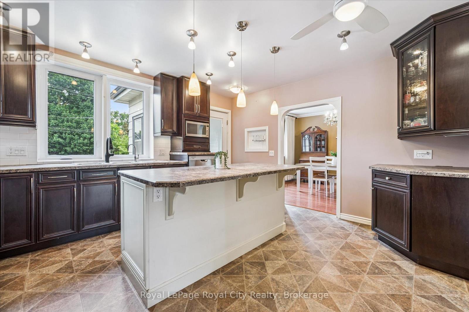 160 Forfar Street E, Centre Wellington, Ontario  N1M 1B2 - Photo 9 - X12249241