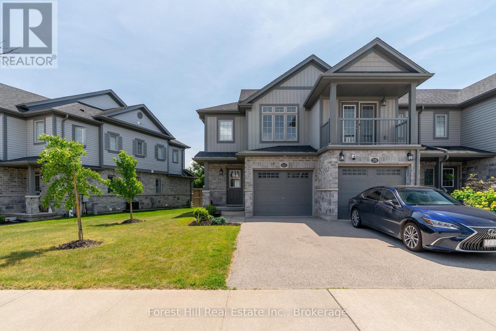 40 Netherwood Road, Kitchener, Ontario  N2P 0B7 - Photo 4 - X12249287