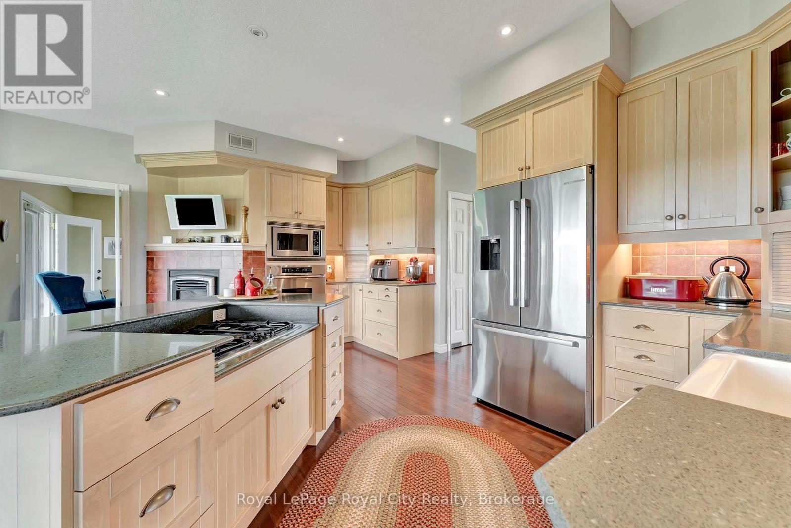 7122 Gore Road, Puslinch, Ontario  N0B 2J0 - Photo 16 - X12249304