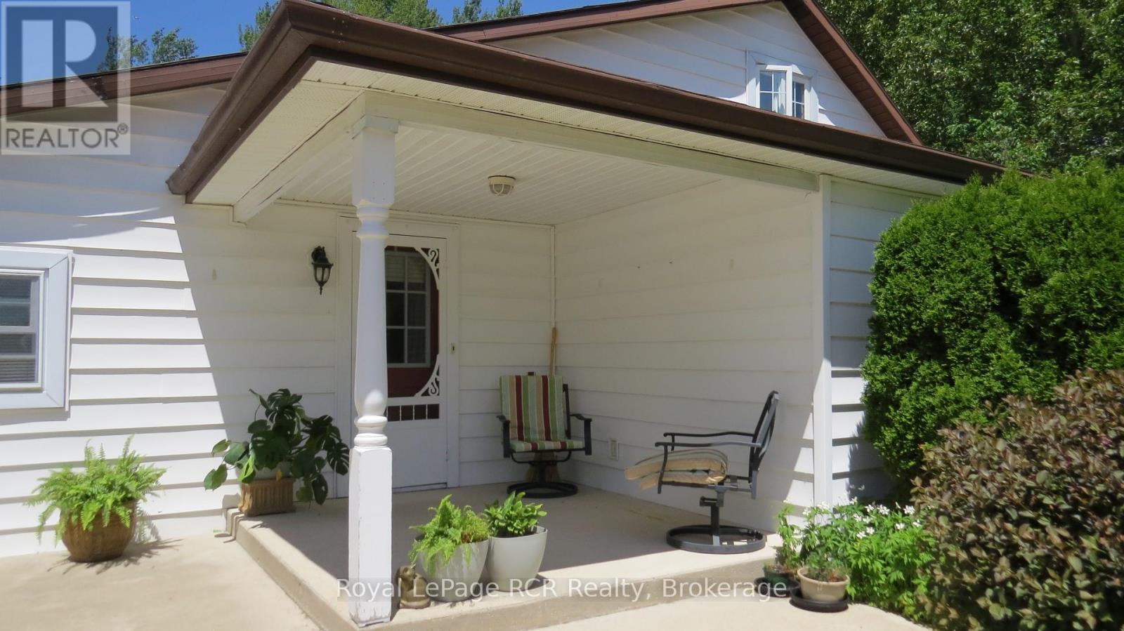 164 Edward Street, Saugeen Shores, Ontario  N0H 2L0 - Photo 13 - X12249308