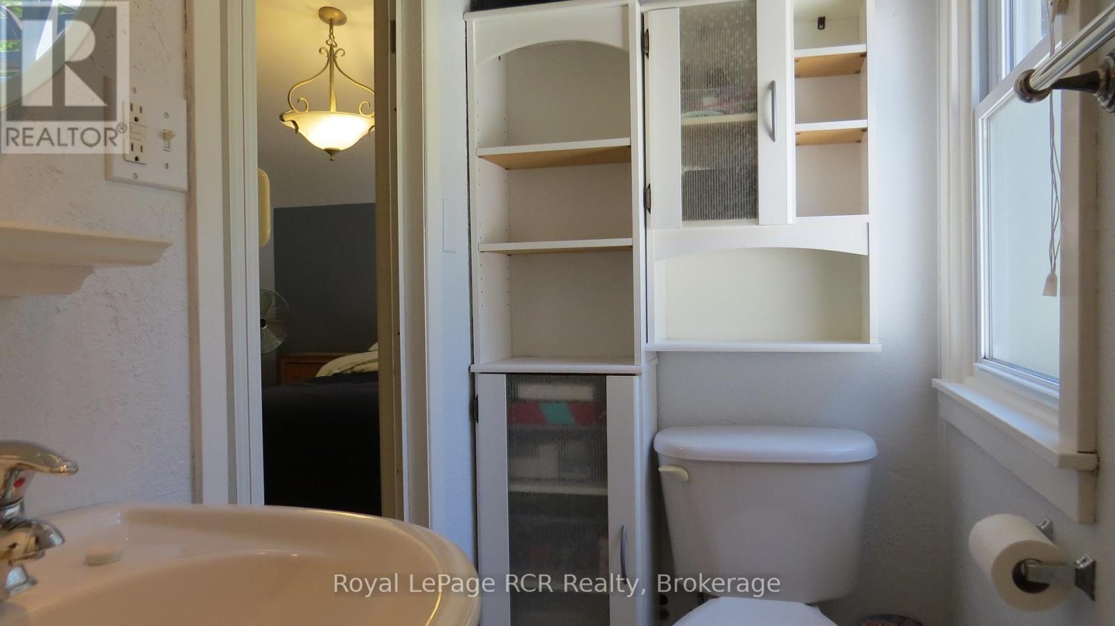 164 Edward Street, Saugeen Shores, Ontario  N0H 2L0 - Photo 27 - X12249308