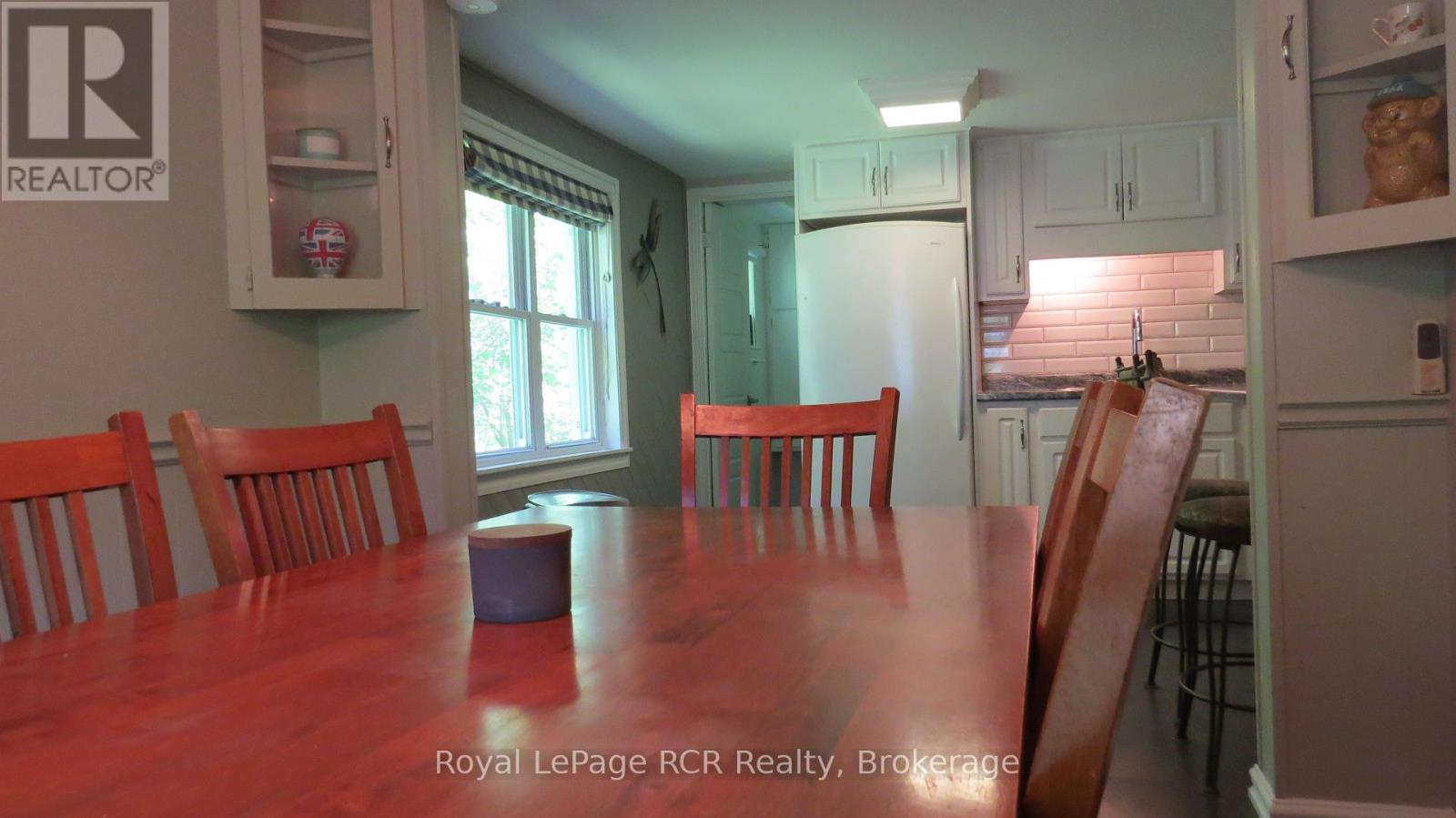 164 Edward Street, Saugeen Shores, Ontario  N0H 2L0 - Photo 34 - X12249308