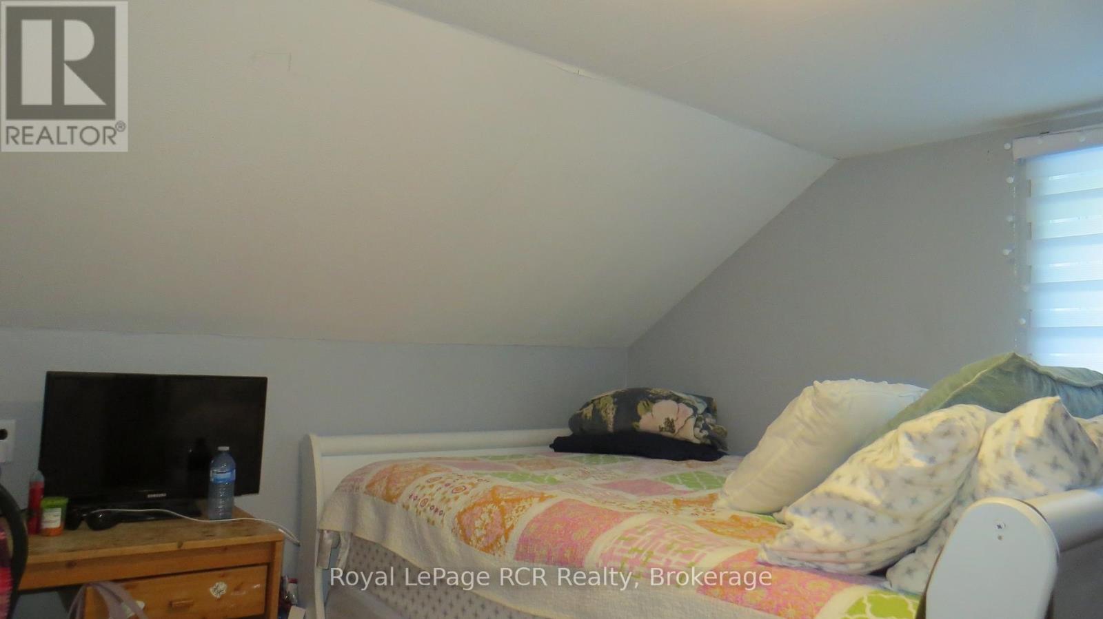 164 Edward Street, Saugeen Shores, Ontario  N0H 2L0 - Photo 37 - X12249308