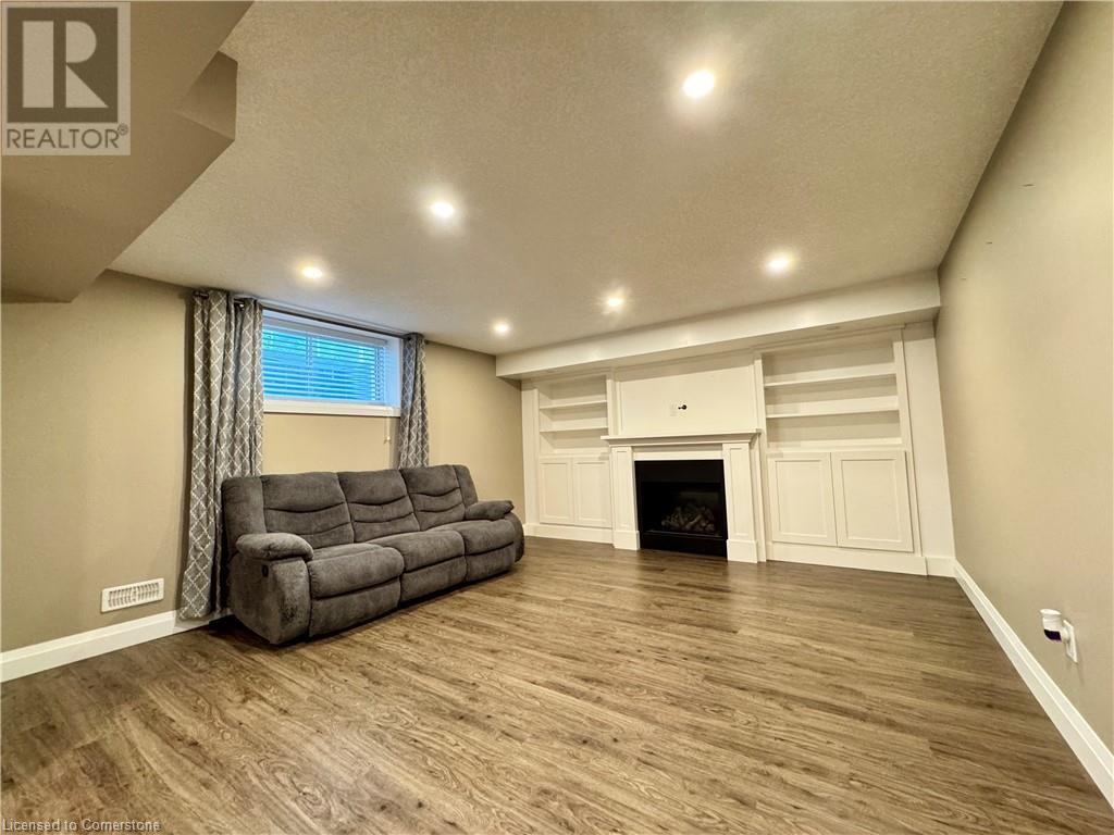 553 Sundew Drive Unit# Bsmt, Waterloo, Ontario  N2V 0B8 - Photo 2 - 40745819