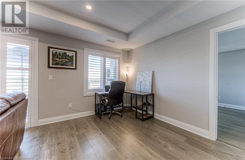 247 Grey Silo Road Unit# 205, Waterloo, Ontario  N2K 0G7 - Photo 21 - 40745880