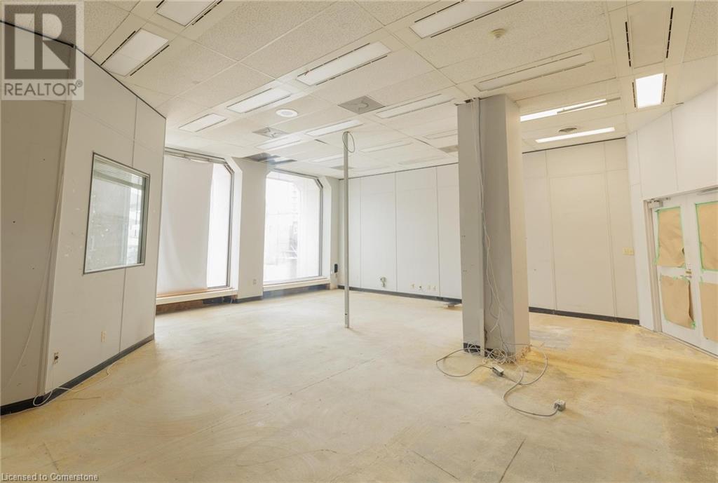 30 Duke Street W, Kitchener, Ontario  N2H 3W4 - Photo 10 - 40745087