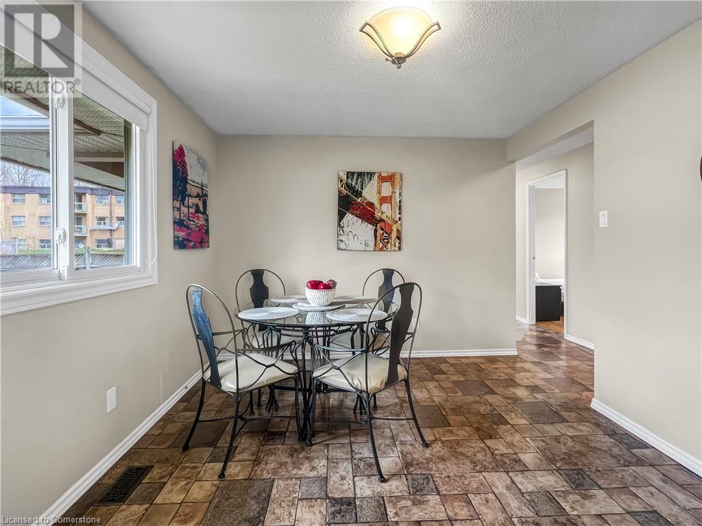 267 Kingswood Drive Unit# Upper, Kitchener, Ontario  N2E 1S1 - Photo 6 - 40745528