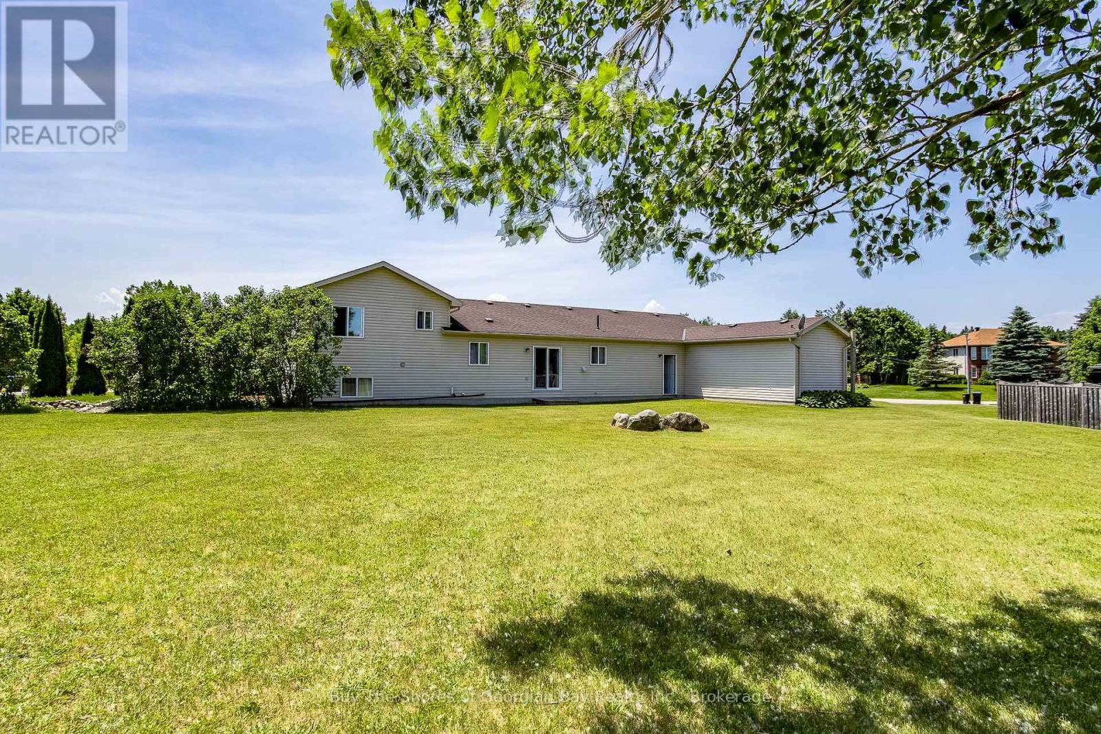 24 Marl Creek Drive, Springwater, Ontario  L0L 2K0 - Photo 30 - S12249474