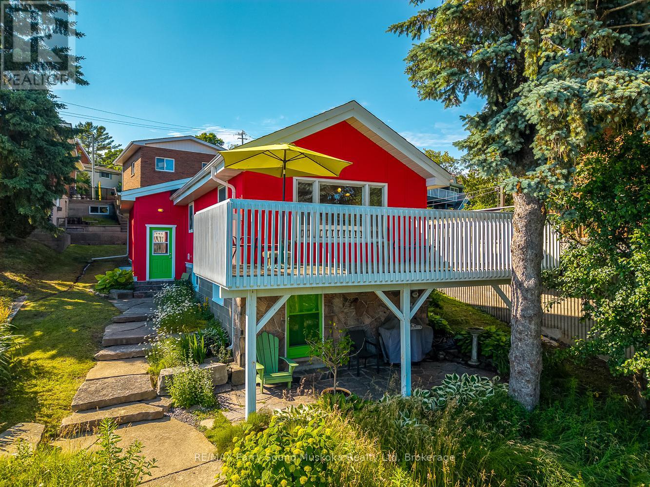 34 BAY STREET, Parry Sound, Ontario