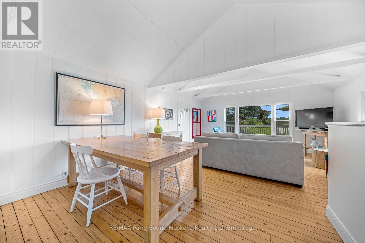 34 Bay Street, Parry Sound, Ontario  P2A 1S5 - Photo 24 - X12249468