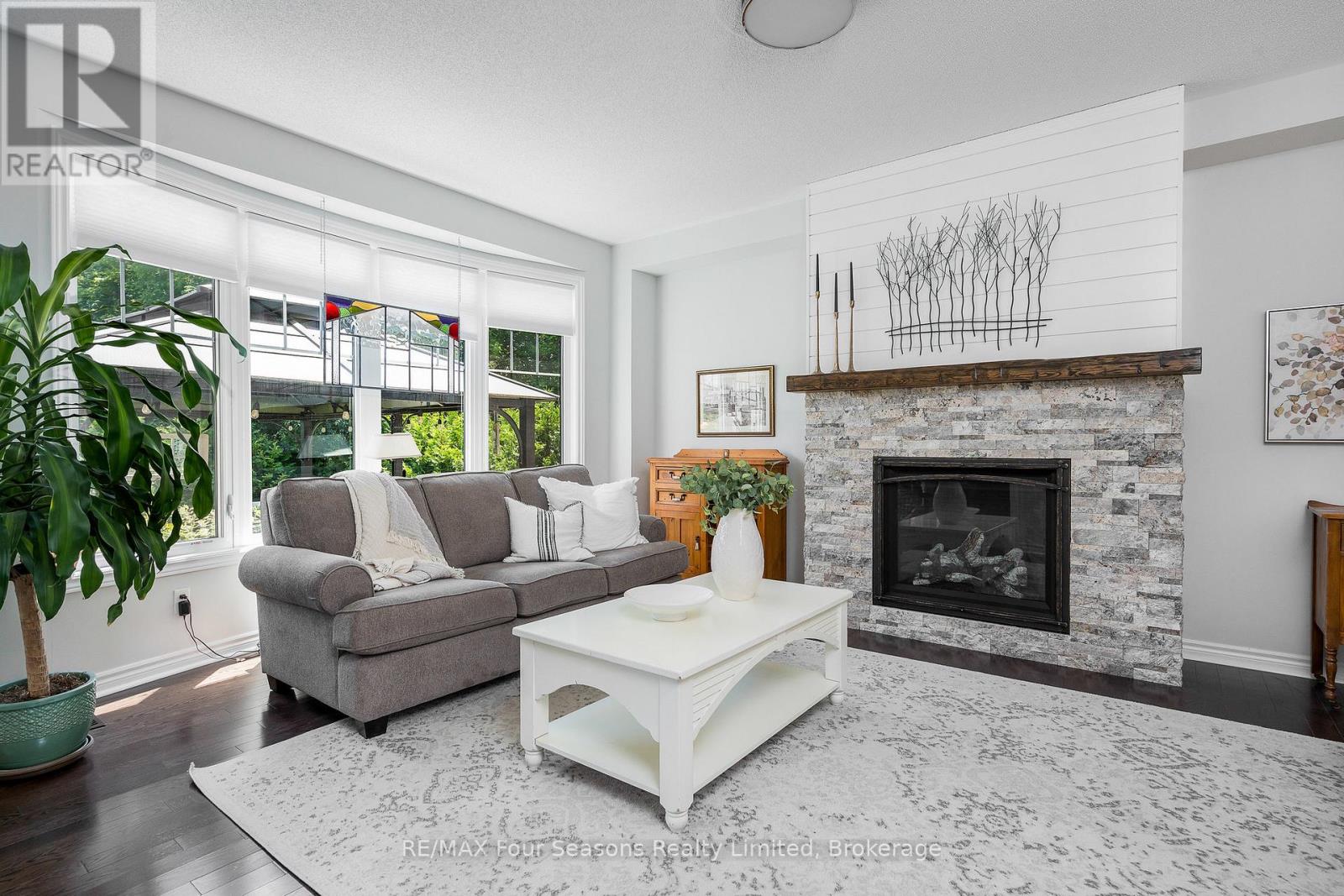 64 Kirby Avenue, Collingwood, Ontario  L9Y 3Y8 - Photo 10 - S12249639