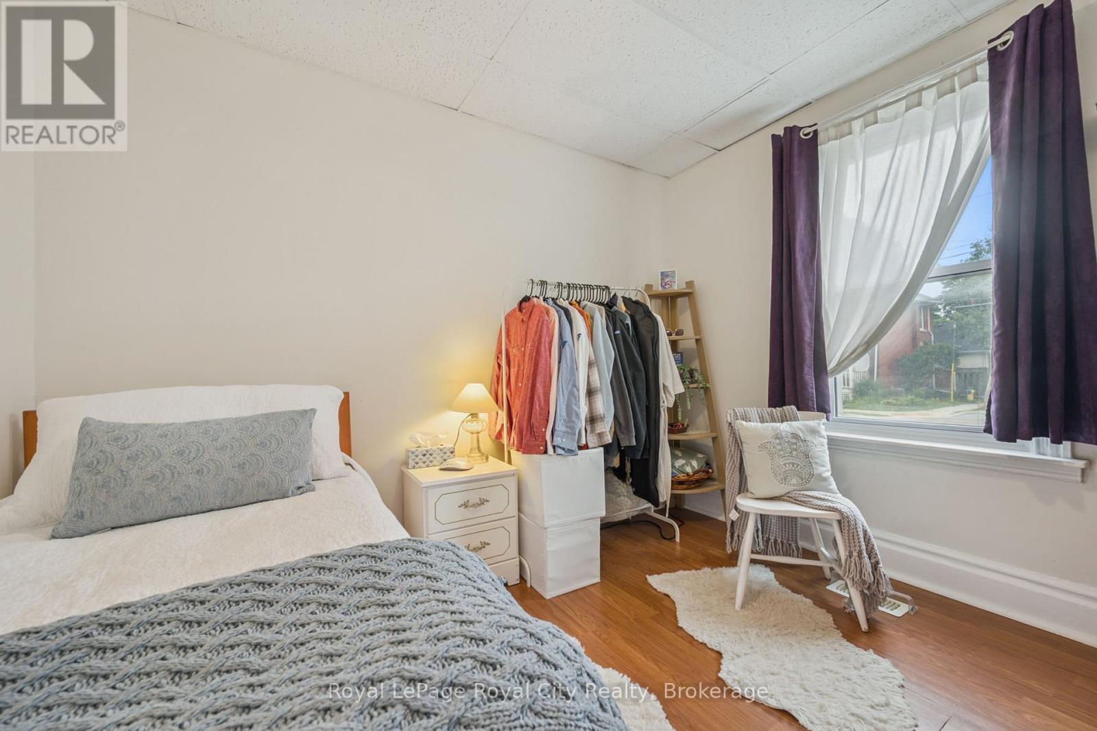 156 York Road, Guelph, Ontario  N1E 3E9 - Photo 22 - X12249641
