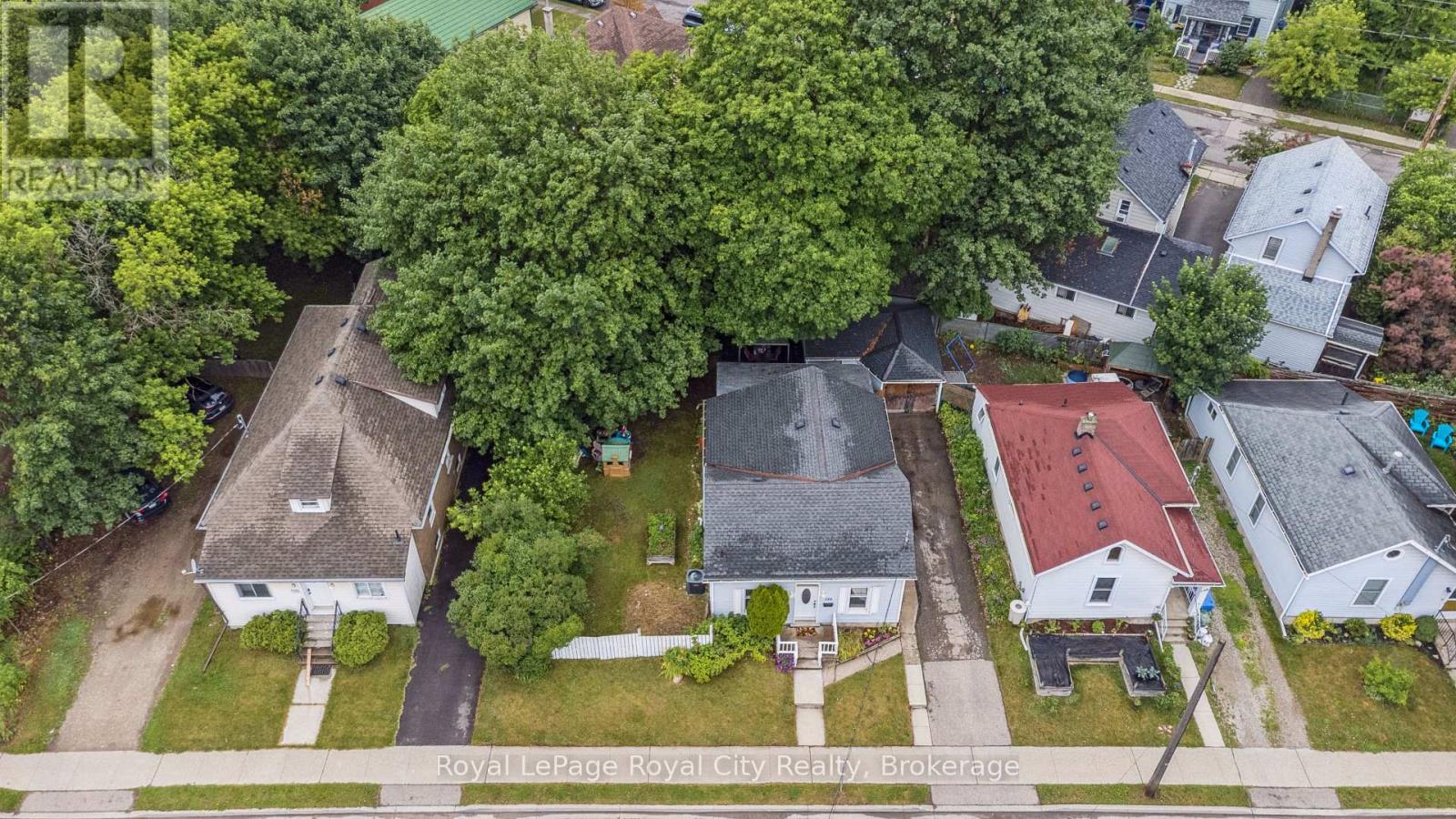 156 York Road, Guelph, Ontario  N1E 3E9 - Photo 3 - X12249641