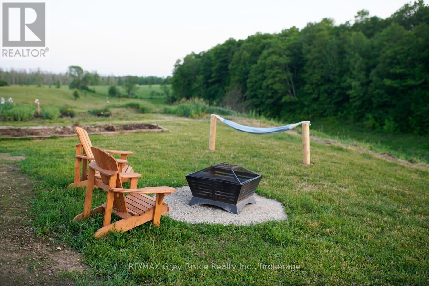 363172 Lindenwood Road, Georgian Bluffs, Ontario  N0H 1S0 - Photo 49 - X12249782