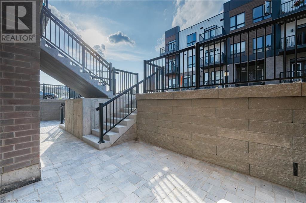40 Palace Street Unit# L17, Kitchener, Ontario  N2E 0L2 - Photo 5 - 40745822