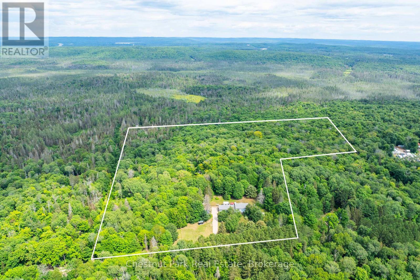 269 Old Muskoka Road S, Machar, Ontario  P0A 1H0 - Photo 2 - X12249952