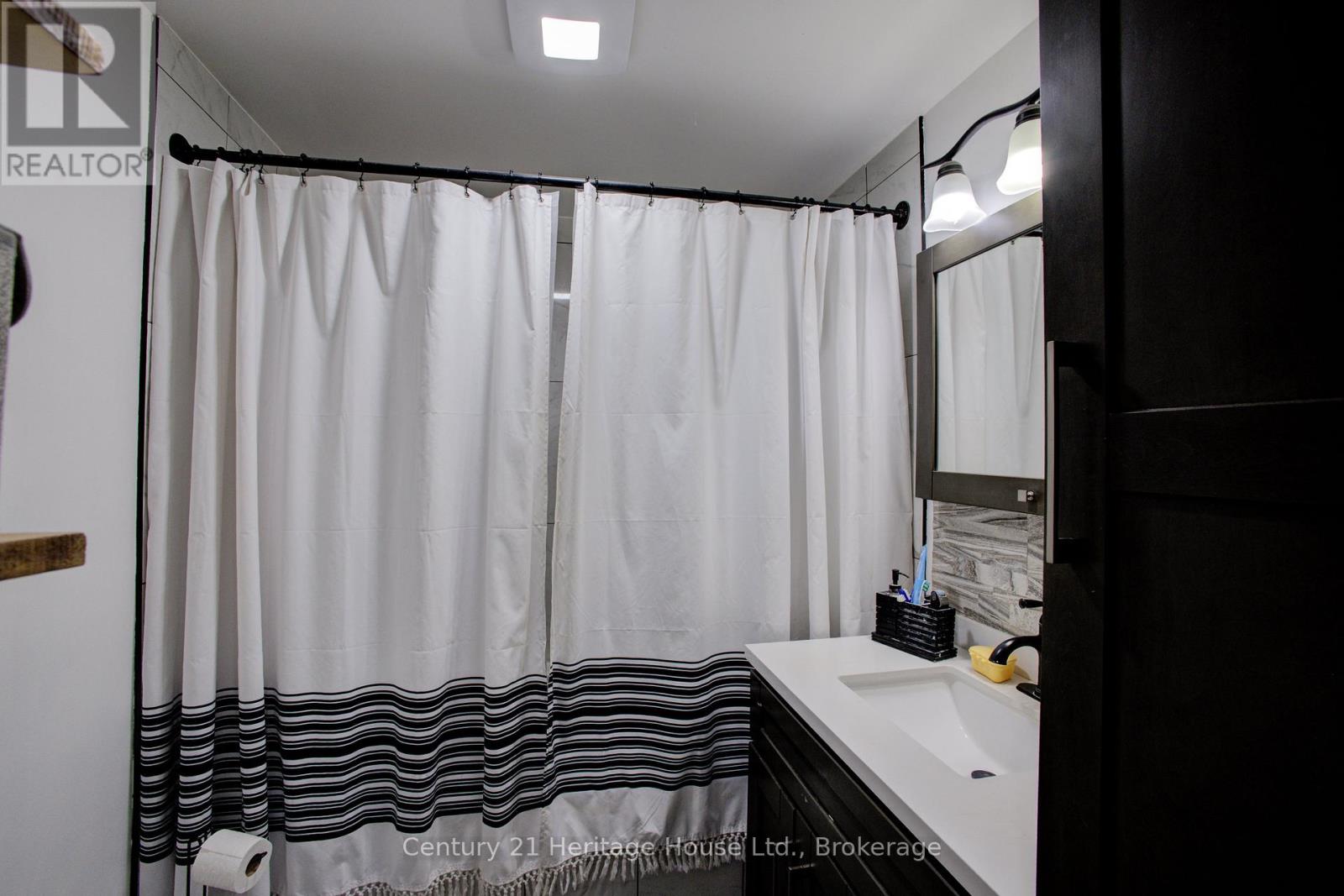 313003 Hwy  6 Highway, Southgate, Ontario  N0G 1R0 - Photo 21 - X12249964