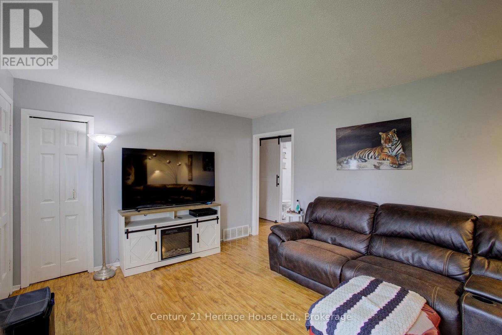 313003 Hwy  6 Highway, Southgate, Ontario  N0G 1R0 - Photo 8 - X12249964