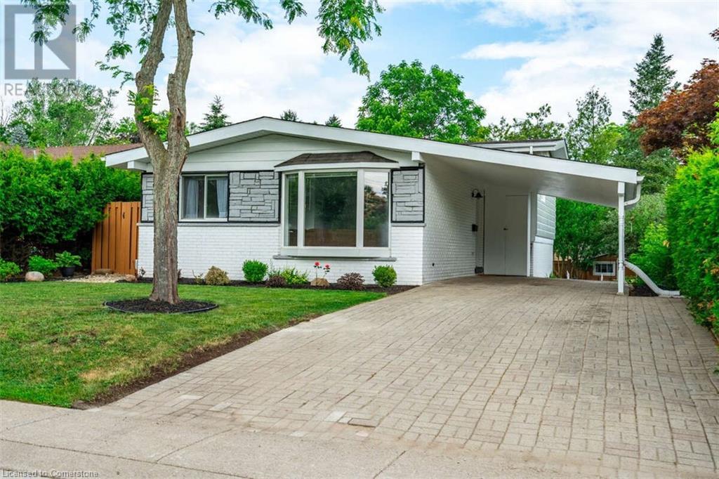 14 TURNBULL Road, Dundas, Ontario