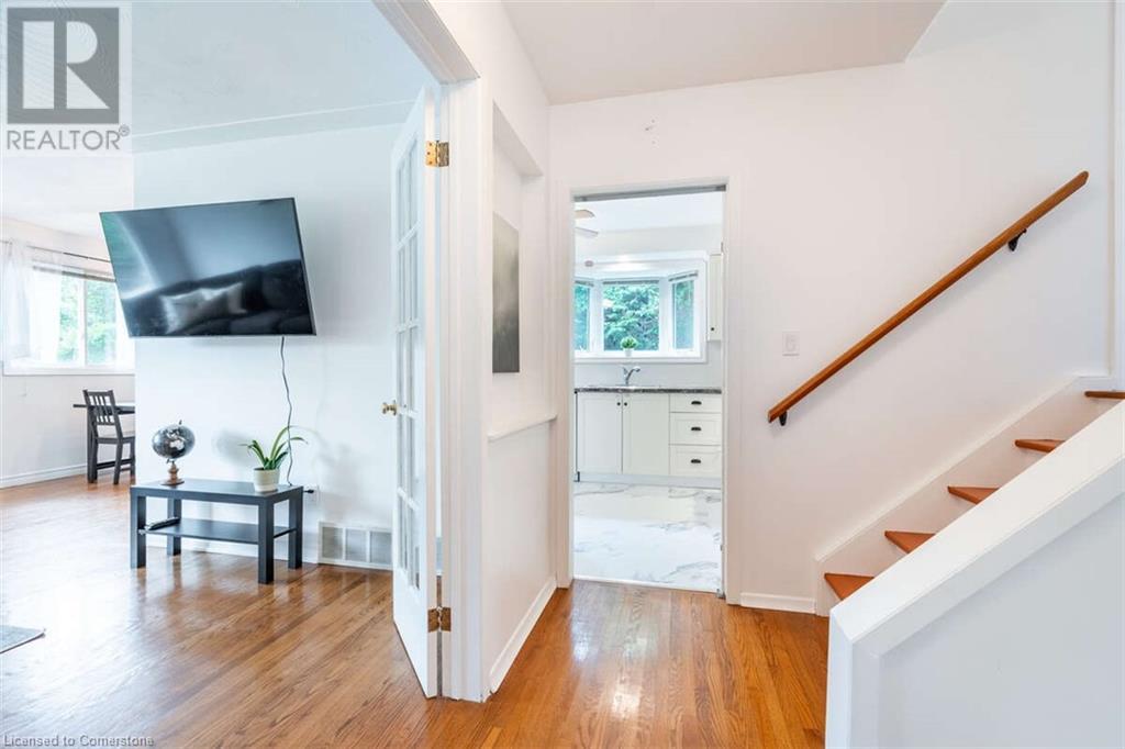 14 Turnbull Road, Dundas, Ontario  L9H 3W3 - Photo 6 - 40745986