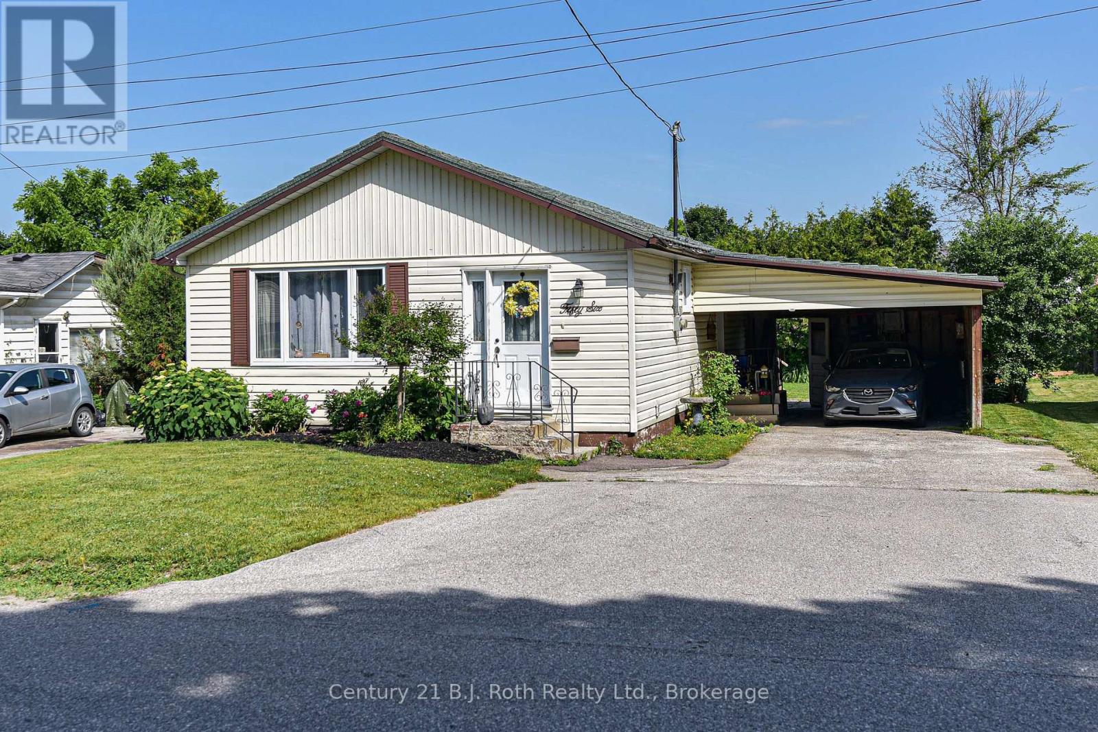56 BOND STREET, Orillia, Ontario