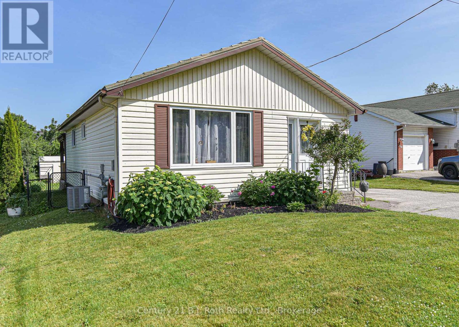 56 Bond Street, Orillia, Ontario  L3V 1J5 - Photo 27 - S12250020