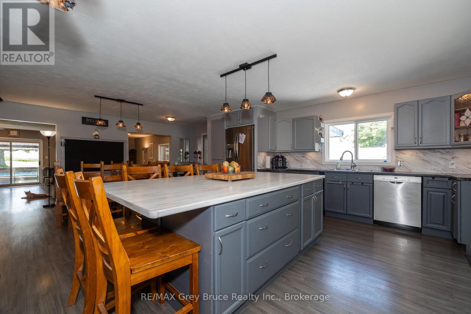 283 6 Concession, Arran-Elderslie, Ontario  N0H 2N0 - Photo 18 - X12250013