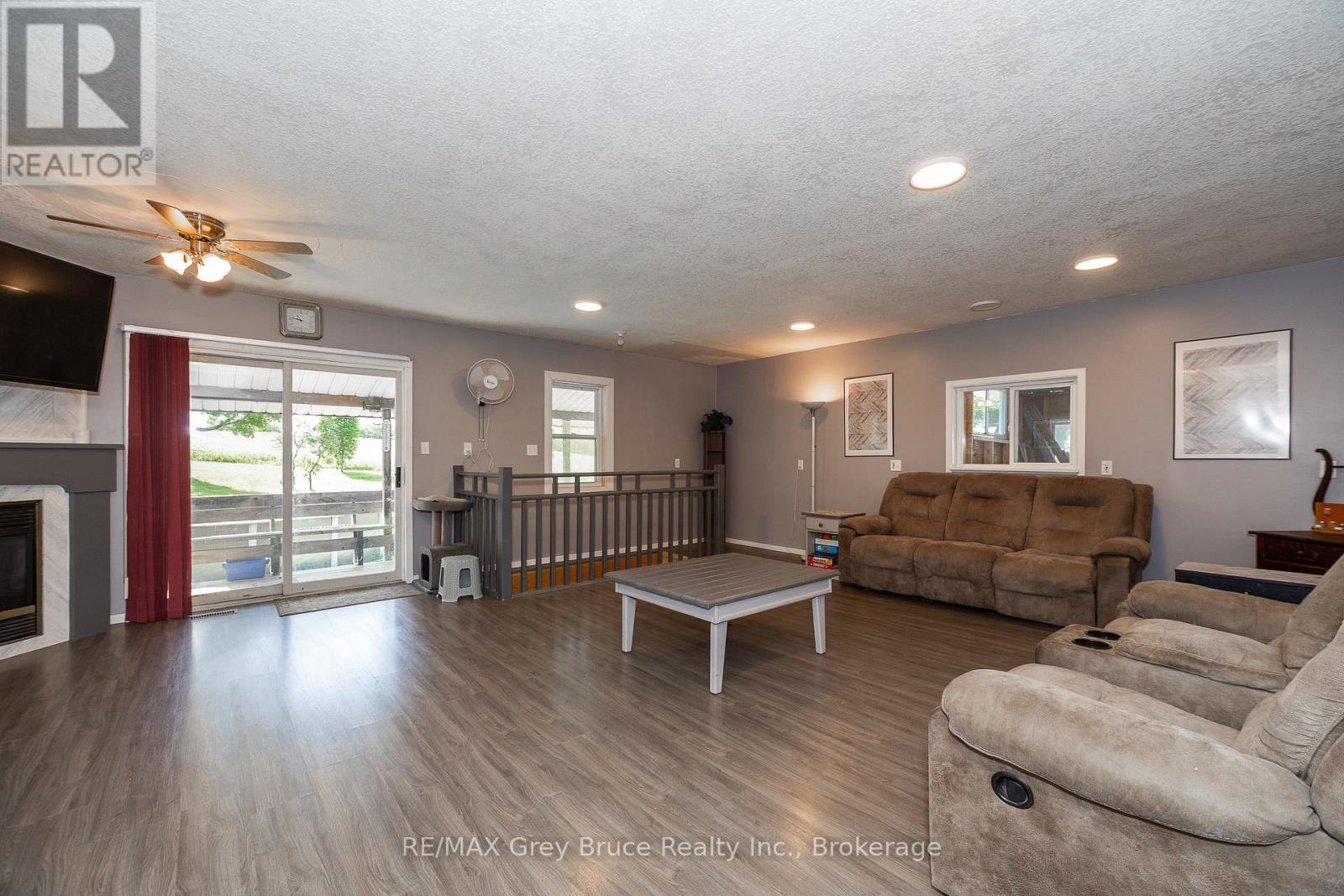 283 6 Concession, Arran-Elderslie, Ontario  N0H 2N0 - Photo 22 - X12250013