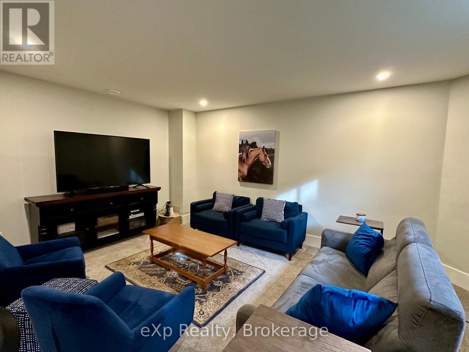 10 Woodstream Drive, Huntsville, Ontario  P1H 0B7 - Photo 25 - X12250041