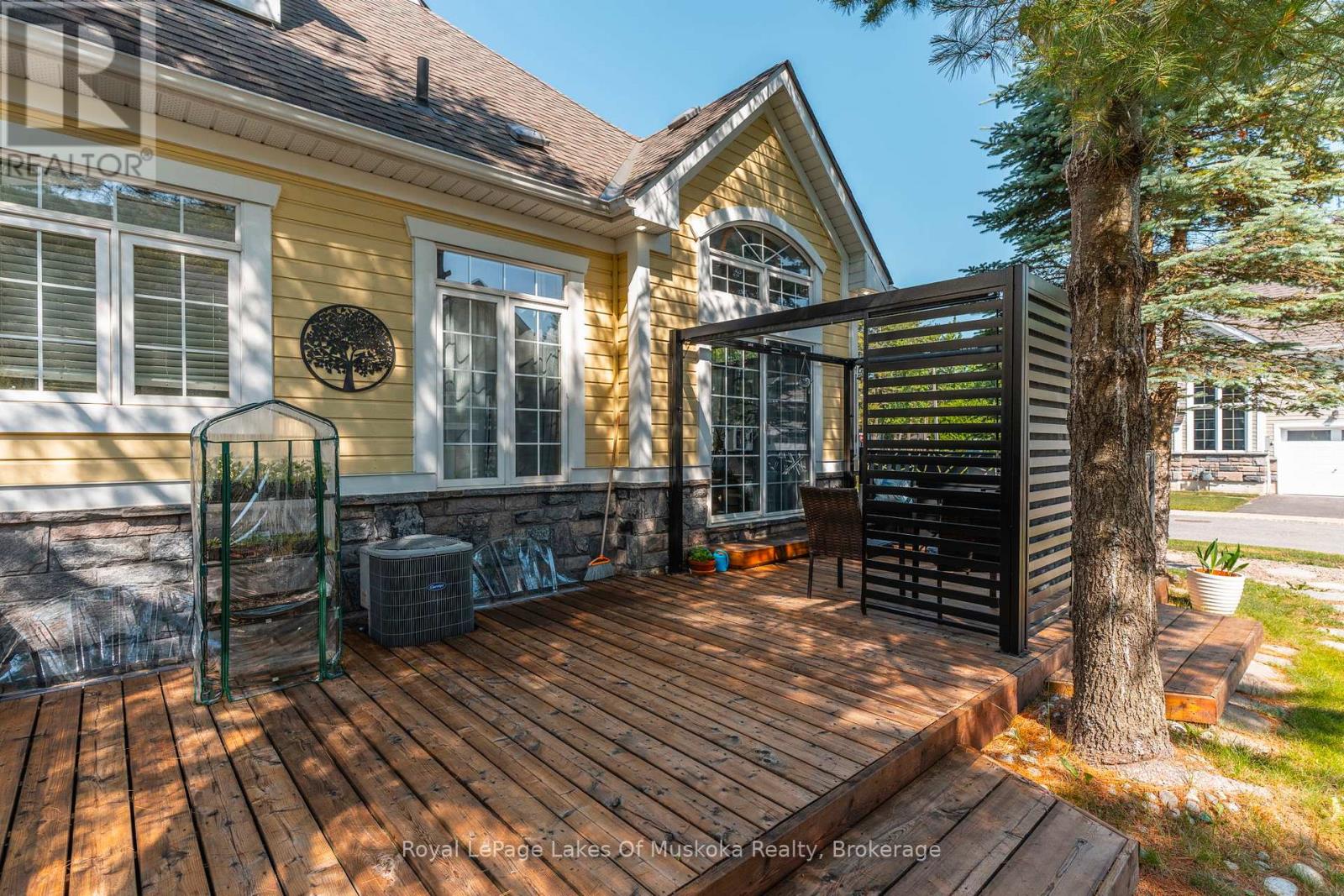 23 Spencer Street, Bracebridge, Ontario  P1L 0B7 - Photo 42 - X12250051