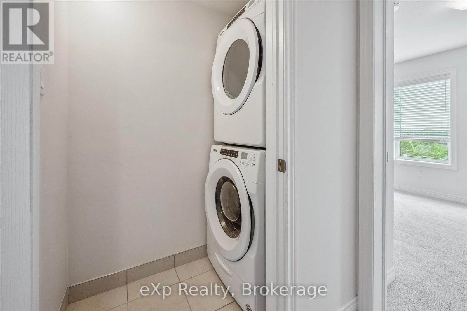 4 - 124 Watson Parkway N, Guelph, Ontario  N1E 0P6 - Photo 21 - X12250052