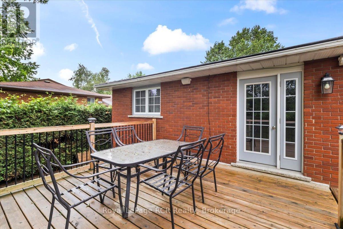 165 14th Avenue, Hanover, Ontario  N4N 3P7 - Photo 32 - X12250091