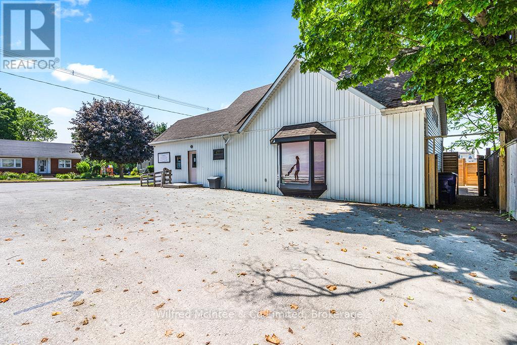 609 Bricker Street, Saugeen Shores, Ontario  N0H 2C0 - Photo 8 - X12250127