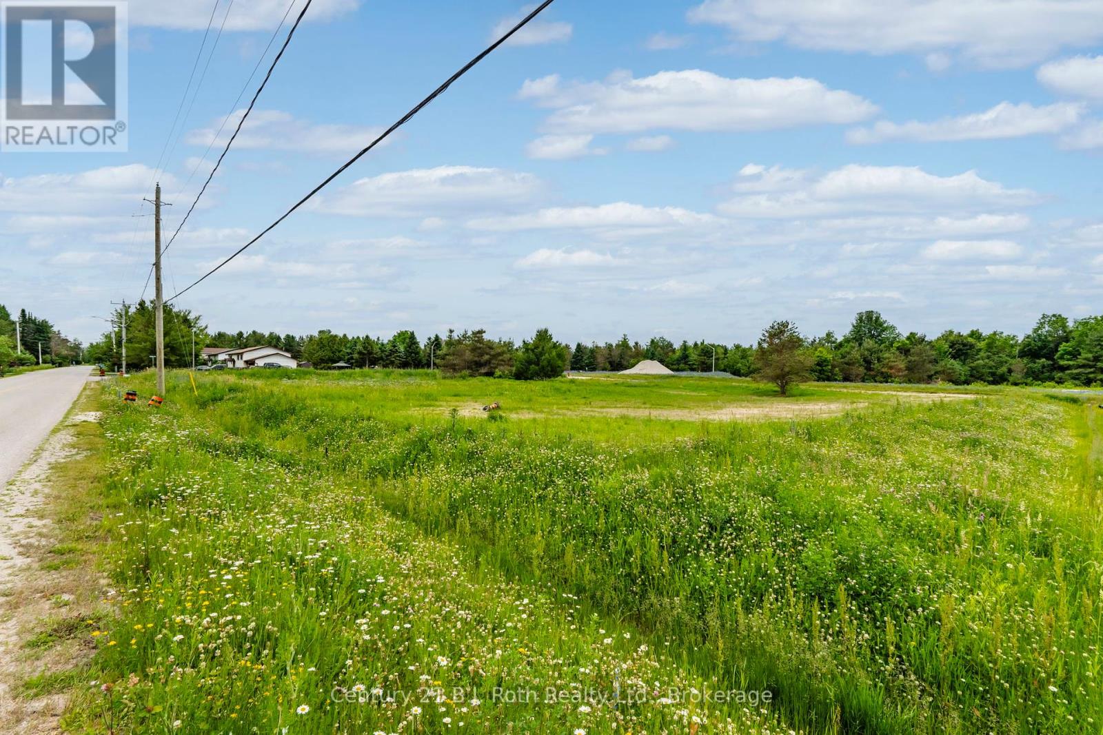 7 Scarlett Line, Springwater, Ontario  L0L 1V0 - Photo 10 - S12250202