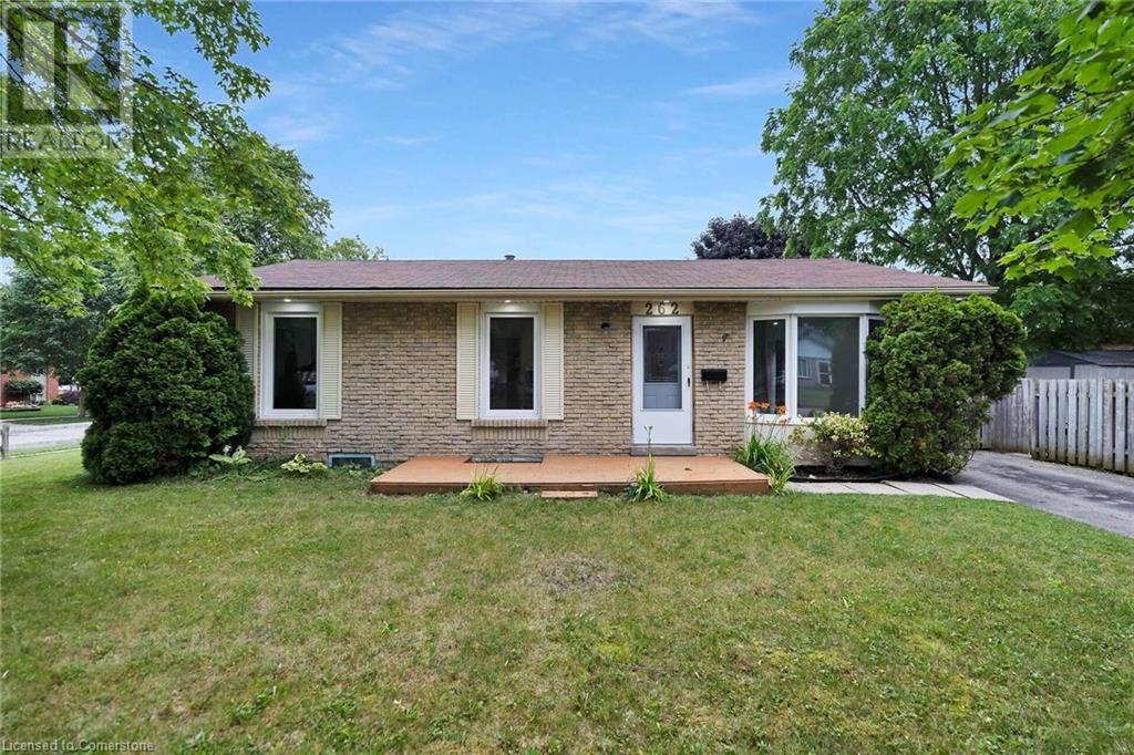 262 HERITAGE Drive, Kitchener, Ontario