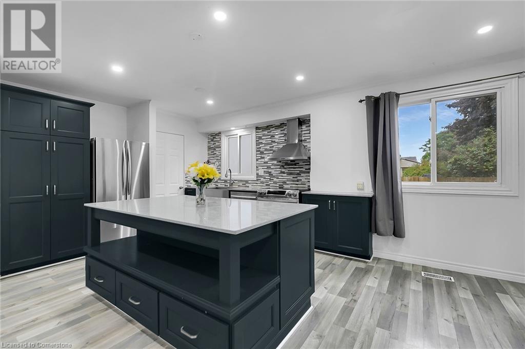 262 Heritage Drive, Kitchener, Ontario  N2B 3K8 - Photo 8 - 40745216