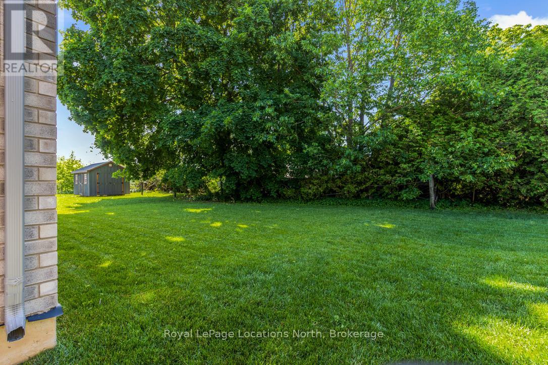113 Emerson Way, West Grey, Ontario  N0G 1R0 - Photo 37 - X12250195