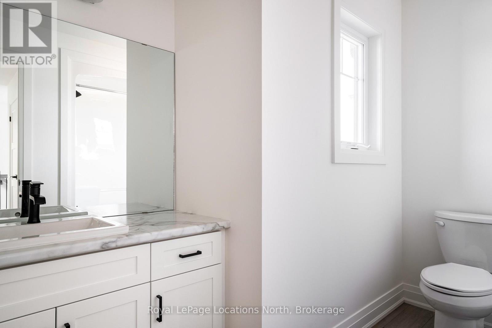253 Jackson Street E, West Grey, Ontario  N0G 1R0 - Photo 33 - X12250212