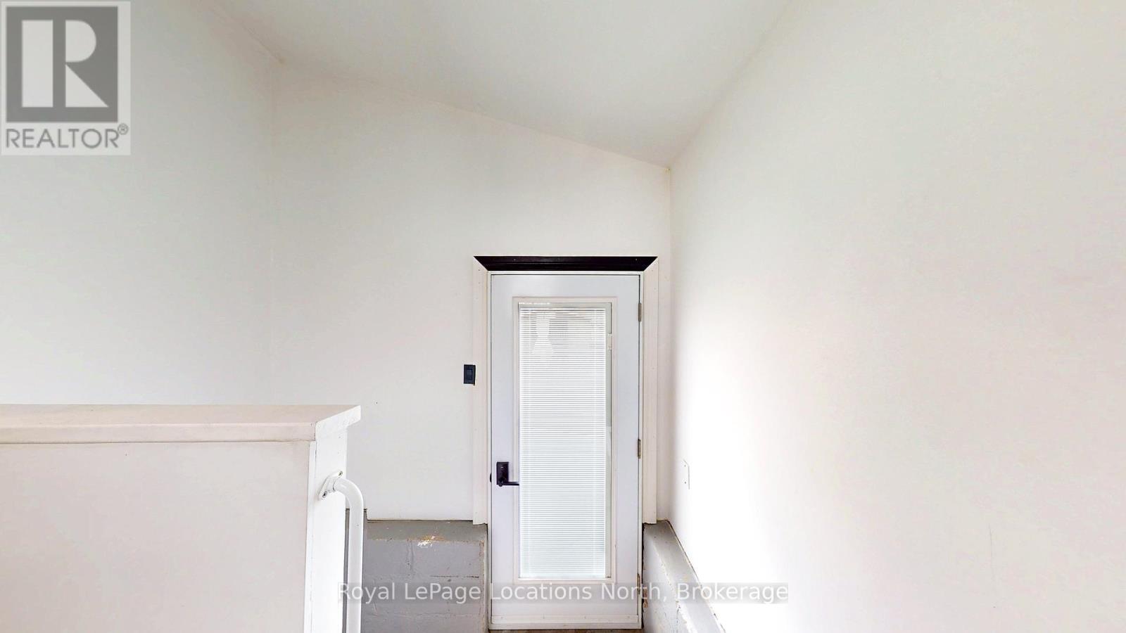 452 Hurontario Street, Collingwood, Ontario  L9Y 2M9 - Photo 34 - S12250294
