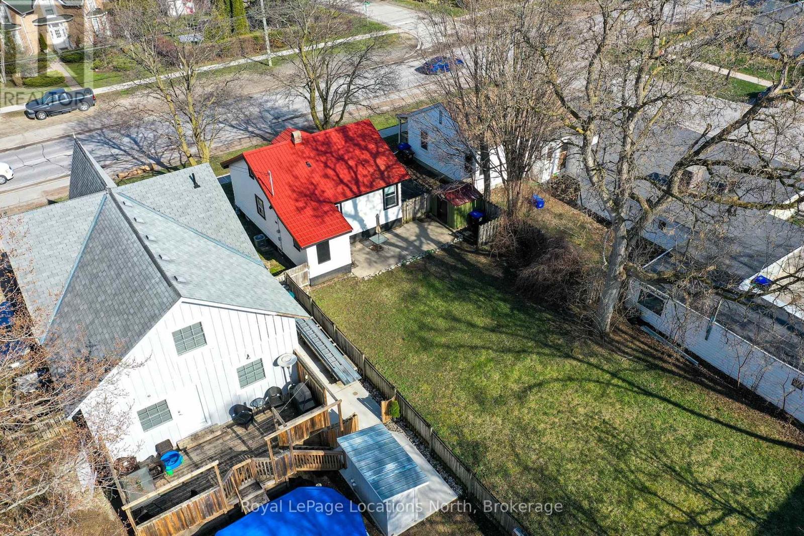452 Hurontario Street, Collingwood, Ontario  L9Y 2M9 - Photo 35 - S12250294