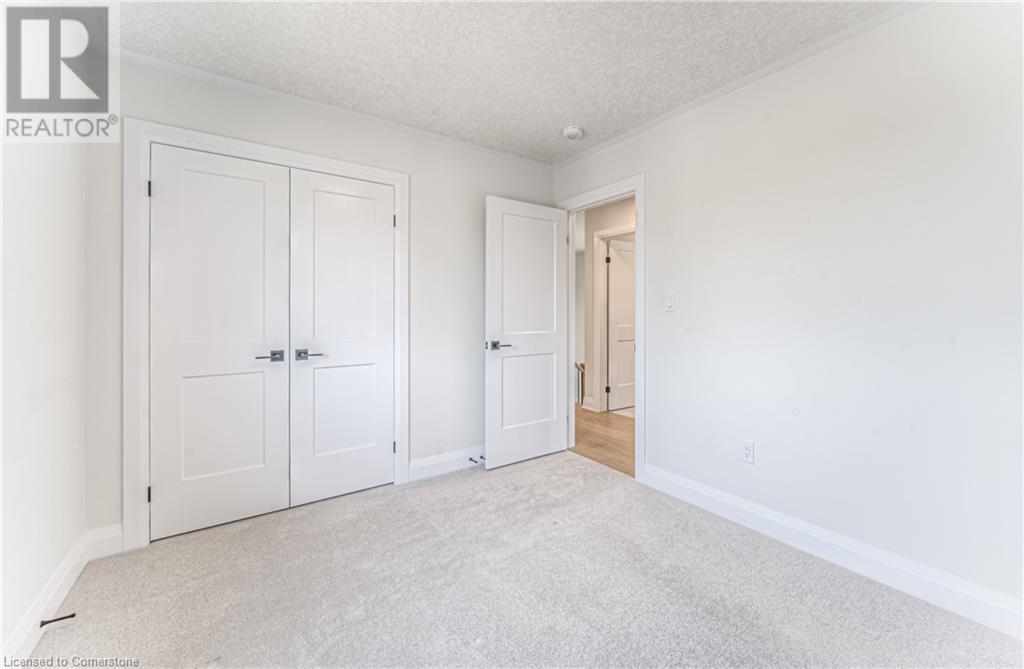 719 Benninger Drive, Kitchener, Ontario  N2E 0J2 - Photo 33 - 40745565
